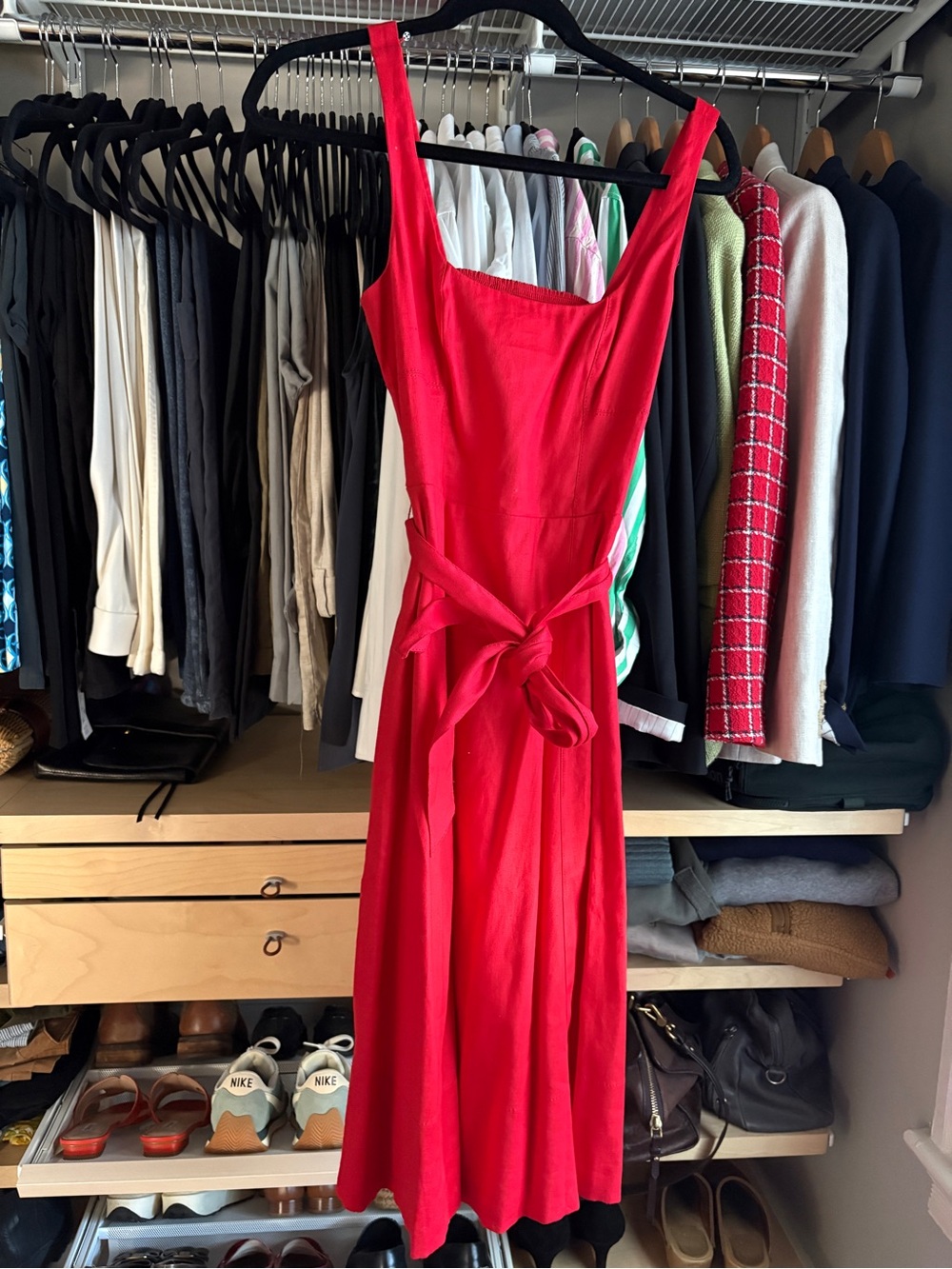 Banana Republic Red Sleeveless Tie-Waist Midi Dress